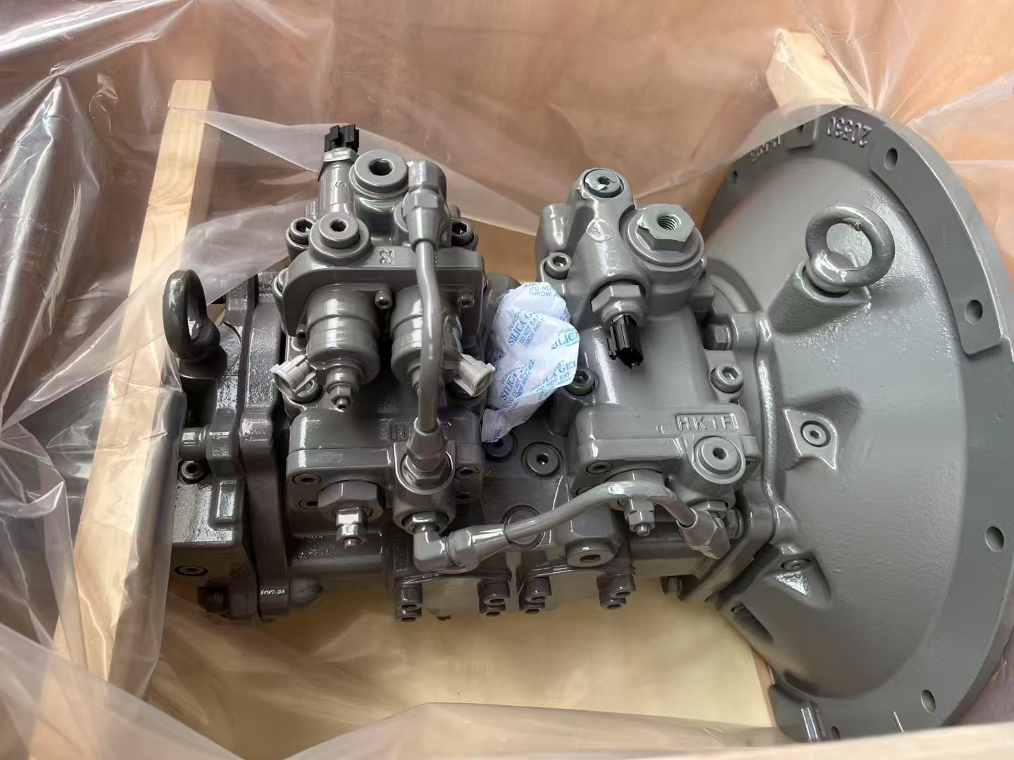  9285566 HPK055 Main Pump Assembly  For Hitachi ZX120 ZX130 9197338 Pump